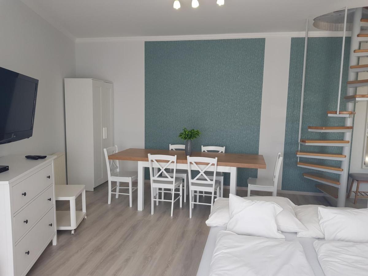 Zoli Apartmanok-Adri Koelcsey 32 Hajdúszoboszló Exterior foto